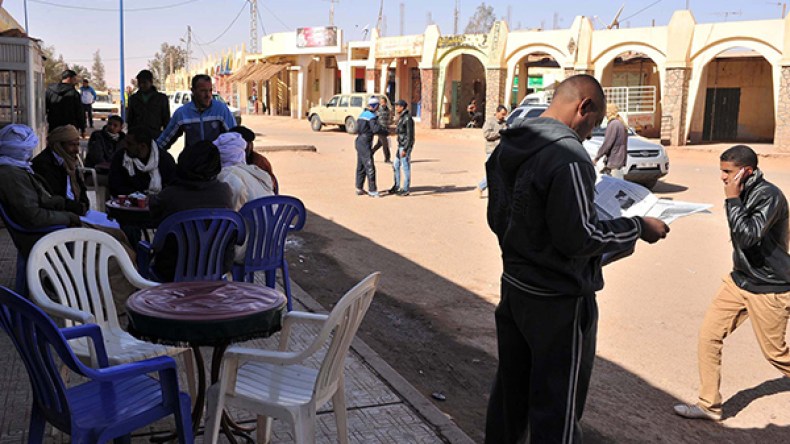 تعقيدات بالجملة تواجه ملف إعادة الإسكان بعين امناس