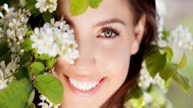 الابتسامة الرقمية تنافس ابتسامات النجوم