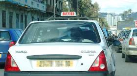 هكذا تحتال سيارات الأجرة على الجزائريين