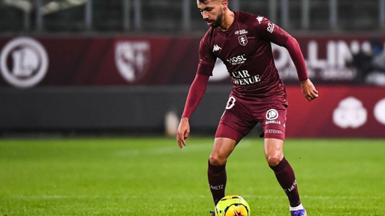 فريد بولاية لاعب الشهر في ميتز