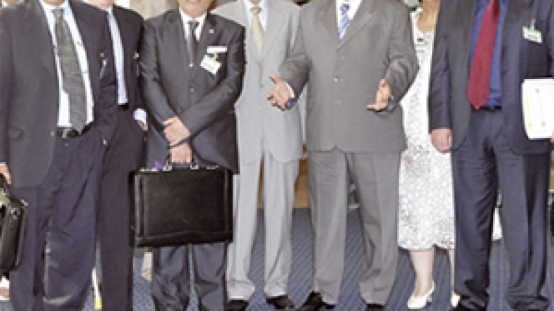 النقابات المستقلة تنتقد نتائج الثلاثية وتعتبرها مخيبة للأمال