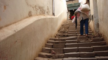 La reconstruction sur des parcelles vides de la Casbah débutera “très prochainement”