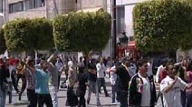 جزائريون  يتعرضون إلى الاعتداء بالأراضي التونسية