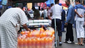 التجار الموسميون يحوّلون المدينة القديمة بالبويرة إلى سوق فوضوي