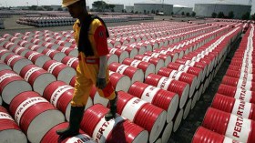 النفط سيبقى عند 40-60 دولارا 7 سنوات