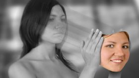 عواطف المرأة سلاح ذو حدين