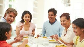 هو فرصتك لإعادة اللمّة العائلية كأيام زمان!