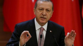 أردوغان: أوروبا بحاجة للنظر في سجلها بشأن المهاجرين