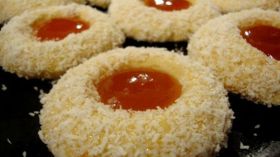 حلوى بالمعجون ونواد كوكو