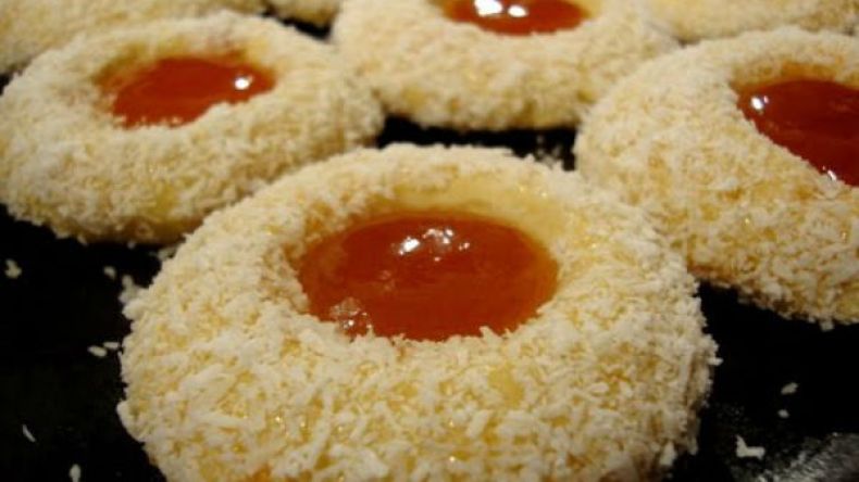 حلوى بالمعجون ونواد كوكو