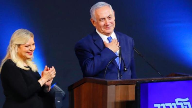 توجيه اتهام لنتنياهو بتلقي رشى والخداع وسوء الأمانة