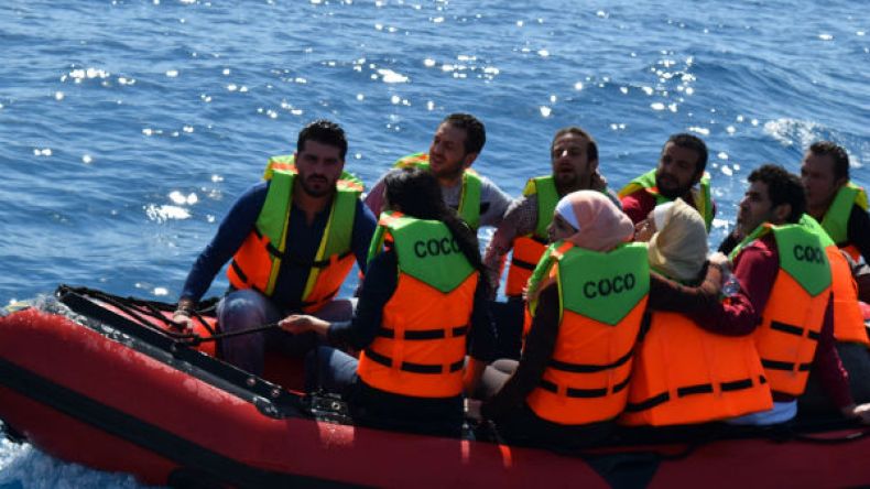 “حراقات” تعطل بهن القارب أربعة أيام فشربن من مياه البحر!