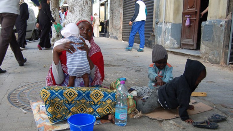 مافيا تهريب البشر تغرق حاسي مسعود بالنازحين الأفارقة