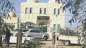 سكان بلدية بن قشة الحدودية بالوادي بدون صيدلية