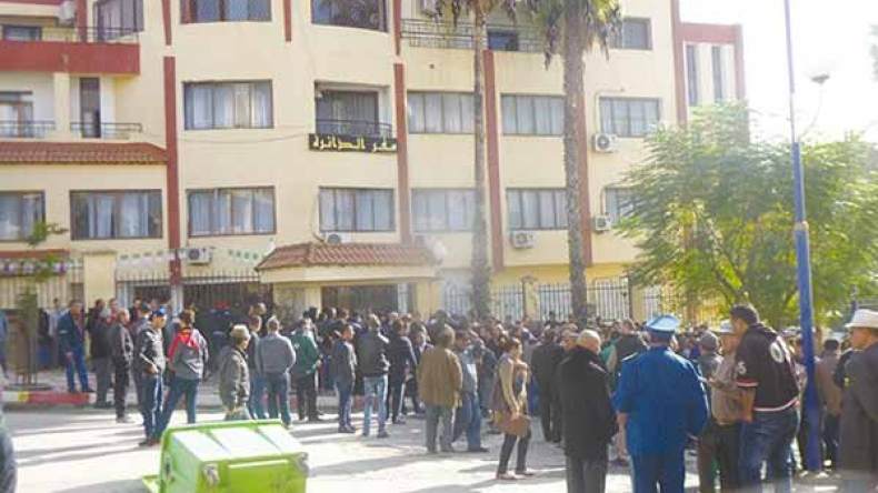 المقصون من السكن الإجتماعي بتيزي وزو يطالبون بلجنة تحقيق وزارية