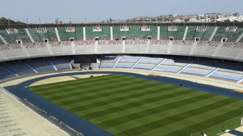 أرضية 5 جويلية تثير مخاوف الفاف وإدارة الملعب تطمئن