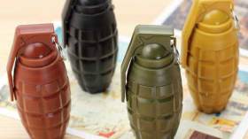 “قنابل” و”وحوش” و”سجائر” في محافظ التلاميذ!