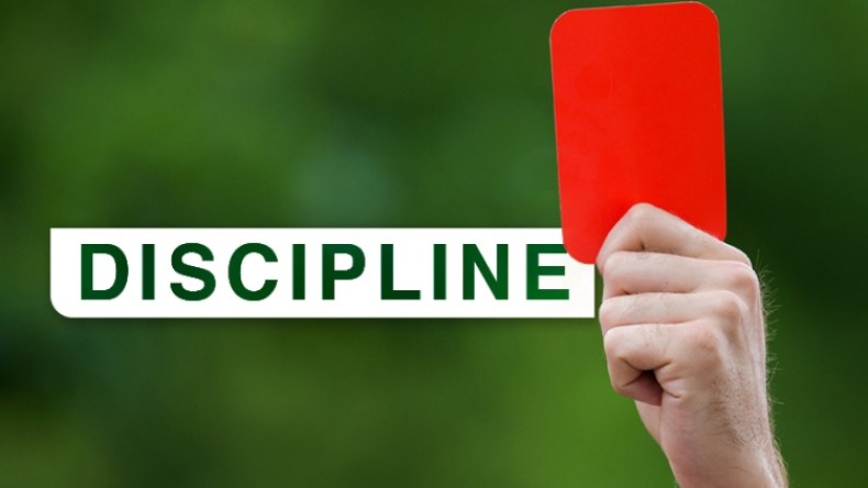 لجنة الإنضباط  تغرم اتحاد بلعباس وسريع غيليزان