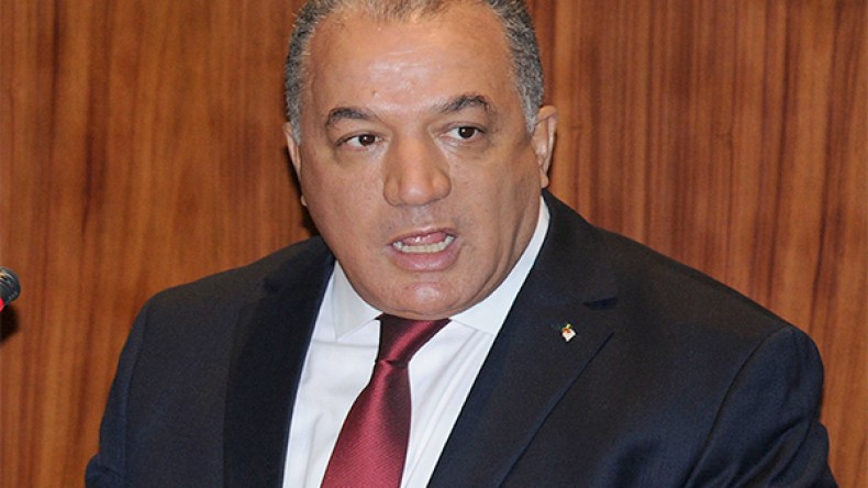 وزير العلاقات مع البرلمان يغيب عن جلسة البرلمان!