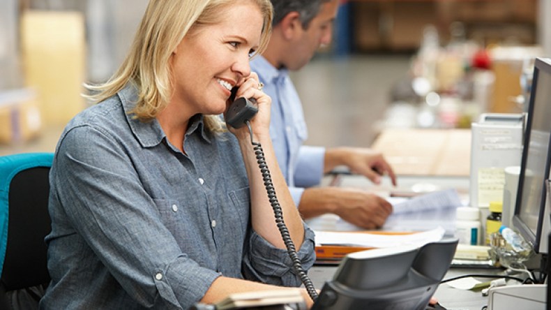 المرأة الموظفة تتقاضى أجرا شهريا أكبر من الرجل في‮ ‬الجزائر‮!‬