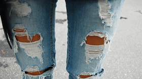 مزقوا ثيابنا