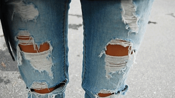 مزقوا ثيابنا