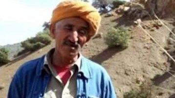 تاكلوا الدجاج آآآه؟