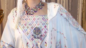 الفساتين العصرية تهدد بغياب الألبسة التقليدية من الأعراس‬