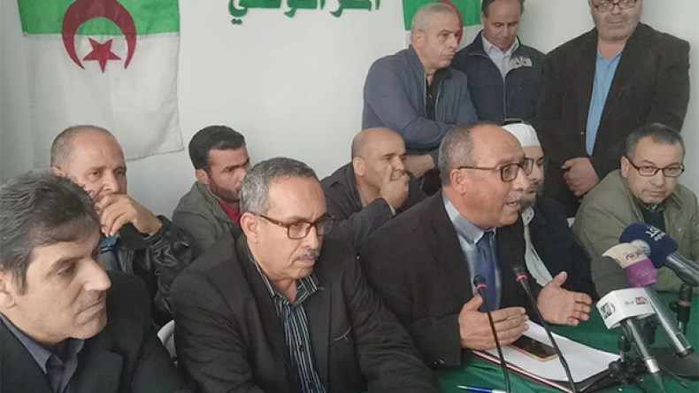 الوزارة ونقابات التربية.. إدارة الأزمة بالأزمة