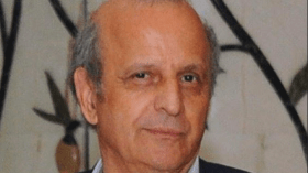 وفاة مدير يومية “لاتريبون” حسن بشير شريف