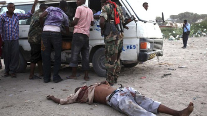 3 Killed in Blast Outside Somali Presidential Palace, Al-Shabab Claims Attack