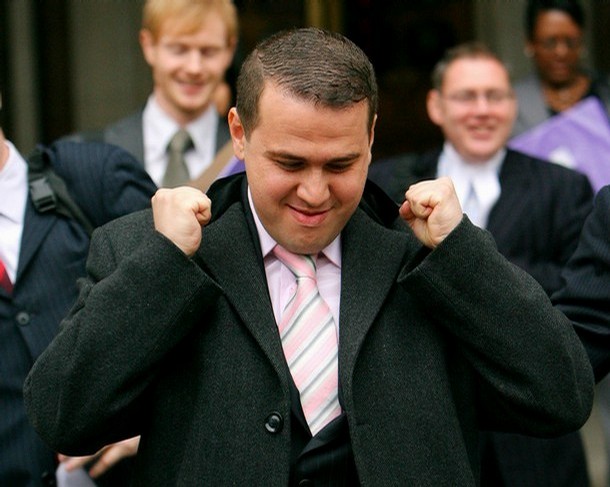 I Urge Obama to Cancel the International Arrest Warrant, Raissi