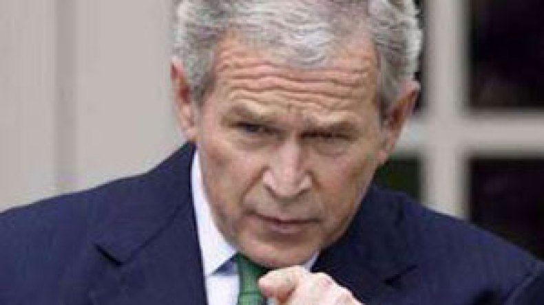 كتاب يتهم إدارة بوش بارتكاب “جرائم حرب”