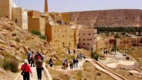 قرابة 60 ألف سائح توافدوا على مواقع ولاية غرداية