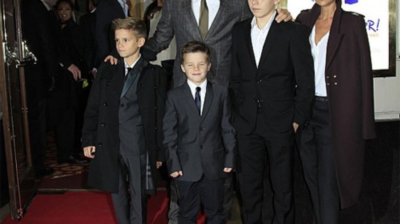 الشهرة تحرم أولاد بيكهام من الدراسة