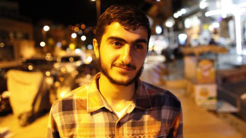 رحلة بريطاني للثأر من الأسد