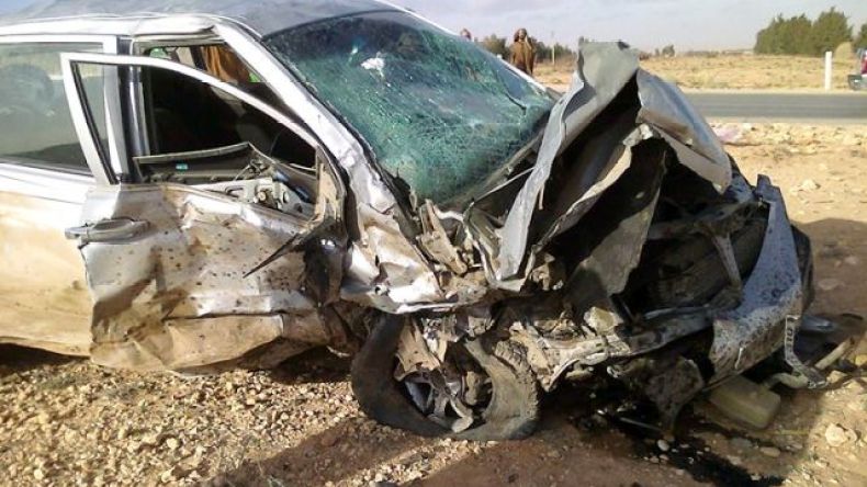 وفاة خمسة أشخاص وإصابة سبعة في اصطدام حافلة بسيارة بتبسة