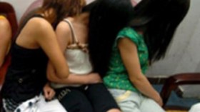 شبكات  دعارة  يهودية  تخترق  حقل  الاتصال  للهواتف  النقالة  في  الجزائر