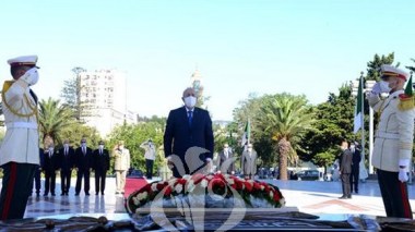 Fête de l’Indépendance : Le président Tebboune se recueille à la mémoire des martyrs de la guerre de libération nationale