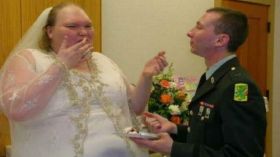 روسية تبهر منتقديها بجسدها وجمالها!