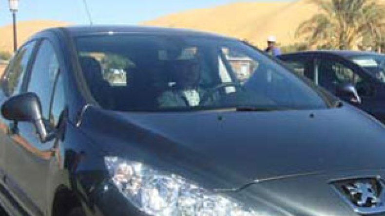 مافيا التهريب احتالت على الجزائريين بسيارات زاد آش