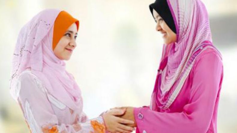 كوني سفيرة السلام وبادري بخطوة الصلح والوئام