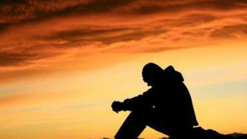 خطيبتي ترفض عملي بسبب زميلتي