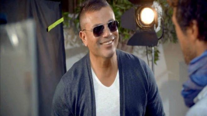 منع المحجبات بمصر من حضور حفل عمرو دياب