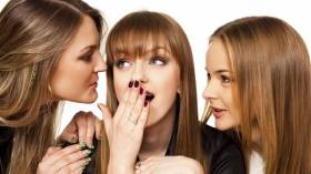 هي لا تكتمه أكثر من يومين!