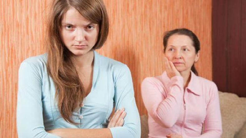 إياك أن تقولي هذه العبارات لحماتك؟!