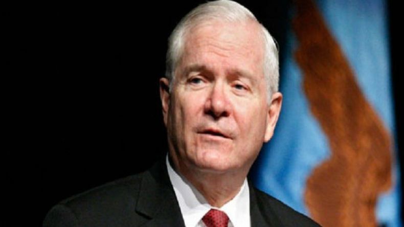 رئيس البنتاغون الأسبق يحذر من المبالغة بتقييم تعاطف تيليرسون مع موسكو