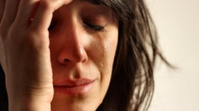 وضعوا لي سحرا في القبور وأنا مرعوبة!