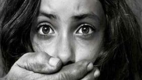 خالي يتحرش بي.. أرجوكم أرشدوني؟!