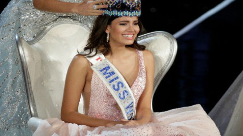 ملكة جمال العالم 2016.. حسناء من بورتوريكو